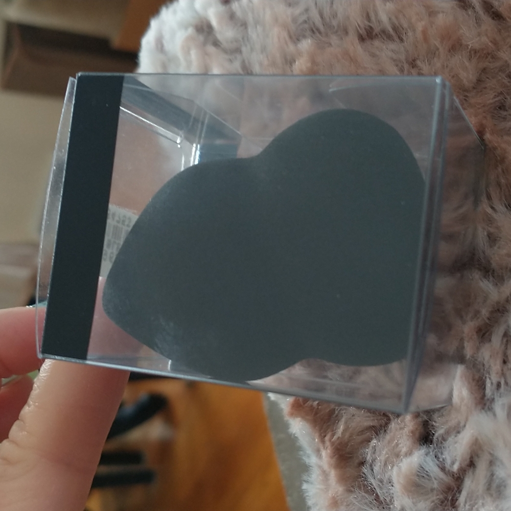 Foundation Blending sponge - Picture 3 of 3